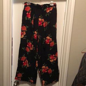 wide leg, high wasted floral pants